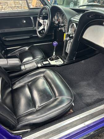 1965 Chevrolet Corvette Convertible — photo 5