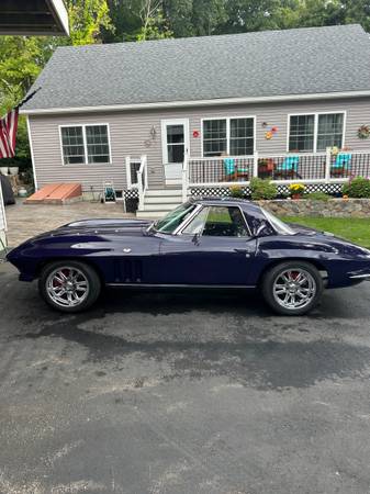 1965 Chevrolet Corvette Convertible — photo 1