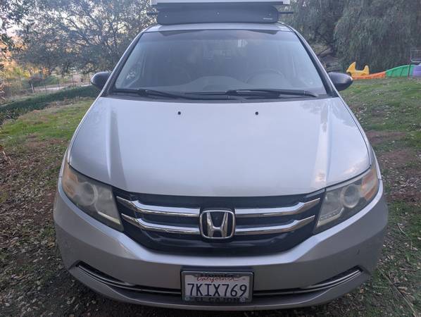 2015 Honda Odyssey LX — photo 1