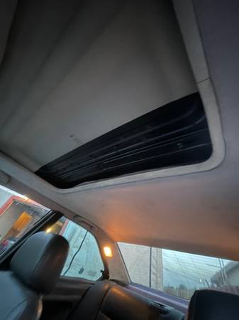 1994 BMW 318is — photo 11