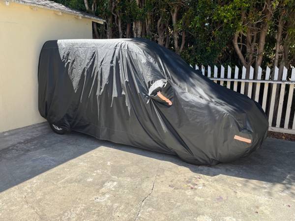 2012 Ford Transit Connect XLT Cargo Van Automatic — photo 3