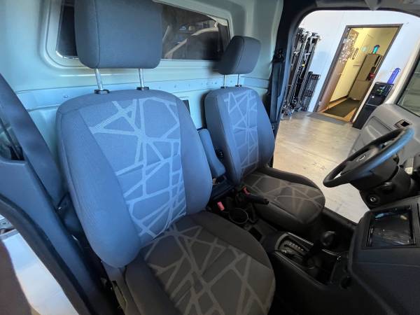 2012 Ford Transit Connect XLT Cargo Van Automatic — photo 7