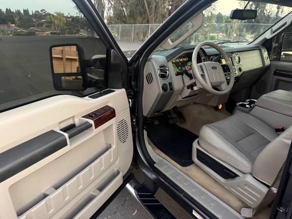 2008 Ford E-350 Super Duty Recreational — photo 5