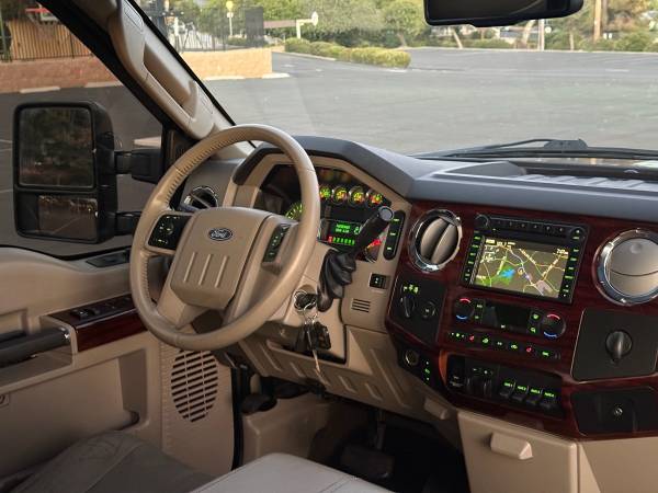 2008 Ford E-350 Super Duty Recreational — photo 10