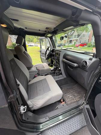 2010 Jeep Wrangler Sport — photo 10