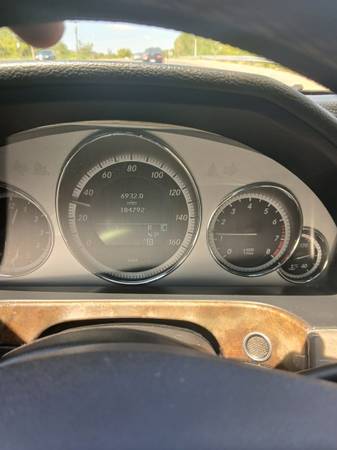 2010 Mercedes-Benz E350 4matic — photo 9