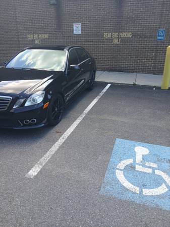 2010 Mercedes-Benz E350 4matic — photo 1
