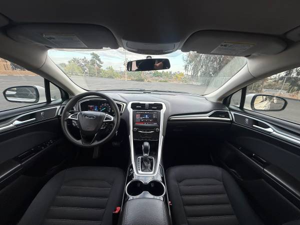 2014 Ford Fusion SE — photo 11