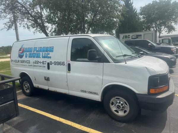 2017 GMC Savana 3500 LS Rear-wheel Drive Passenger Van Automatic — photo 4