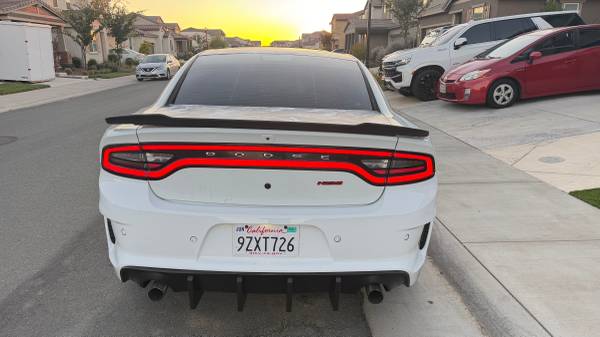 2019 Dodge Charger R/T — photo 5
