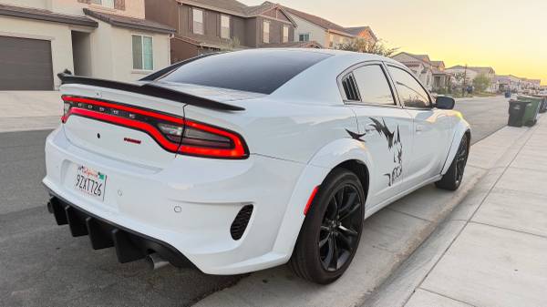 2019 Dodge Charger R/T — photo 4