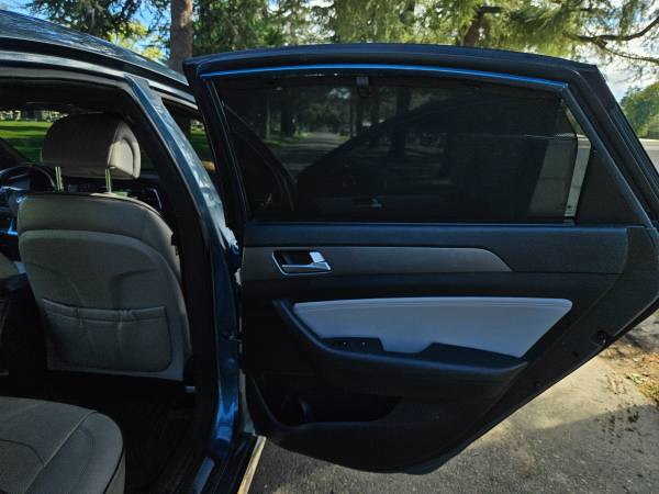 2015 Hyundai Sonata SE 4dr Sedan Automatic — photo 5