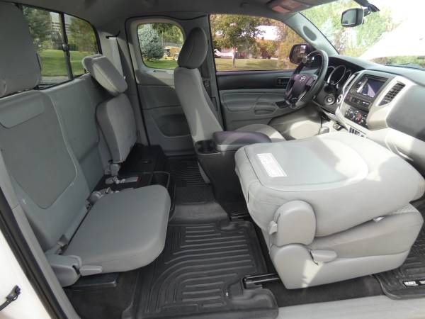 2012 Toyota Tacoma Base — photo 9