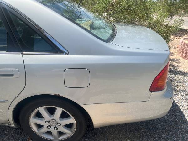 2000 Toyota Avalon XL — photo 8