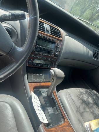 2000 Toyota Avalon XL — photo 12