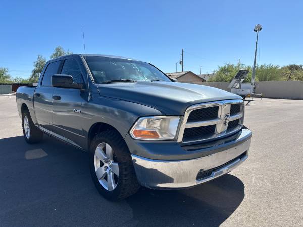 2009 Dodge RAM 1500 SLT 4x4 Crew Cab 140 in. WB Automatic — photo 7