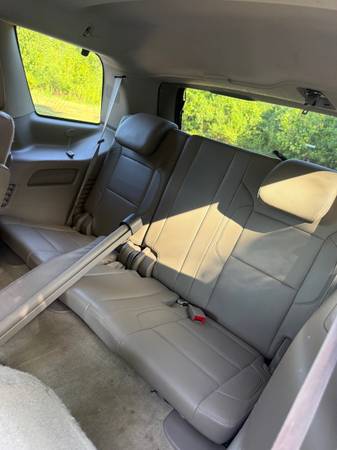 2015 Chevrolet Tahoe LS 4x2 Automatic — photo 12