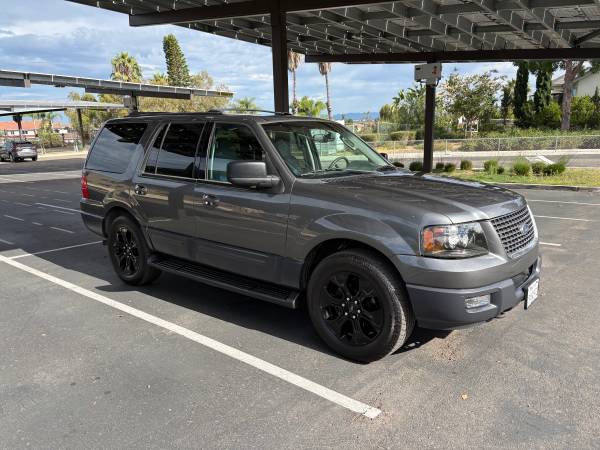 2003 Ford Expedition XLT 5.4L Premium — photo 8