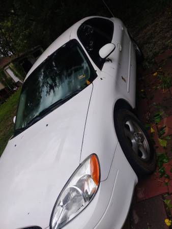 2002 Ford Taurus LX 4dr Sedan Automatic — photo 3