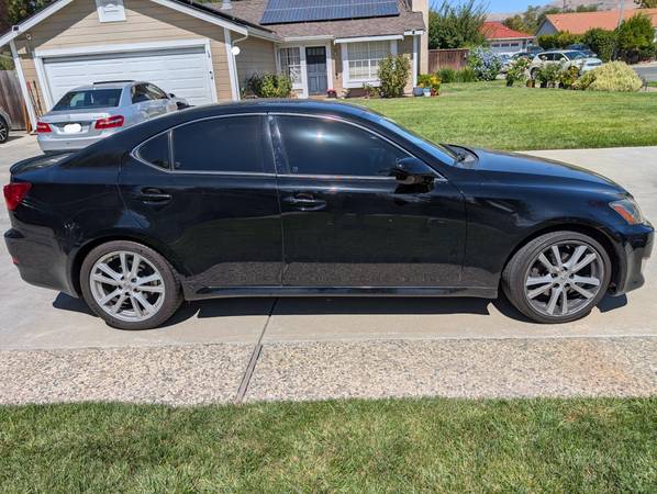 2007 Lexus IS 250 Base 4dr Rear-wheel Drive Sedan Manual — photo 4