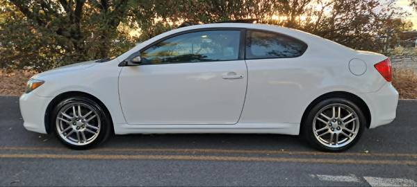 2006 Toyota Scion Tc — photo 9