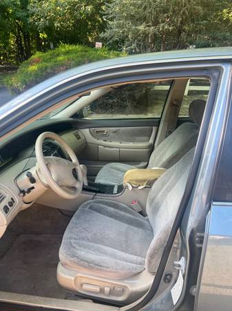 2001 Toyota Avalon XL — photo 5