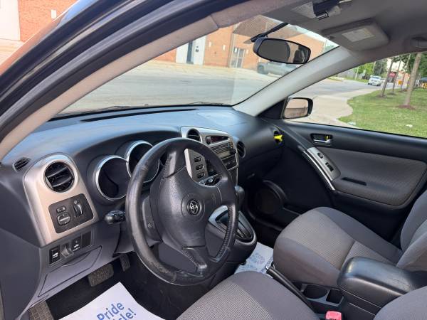 2007 Toyota Matrix XR 5dr Hatchback Manual — photo 10