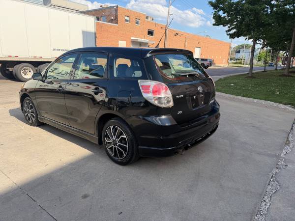 2007 Toyota Matrix XR 5dr Hatchback Manual — photo 3