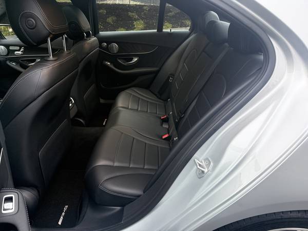 2016 Mercedes-Benz C-Class Base AMG C 63 — photo 9