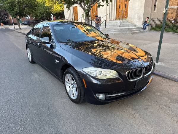 2012 BMW 528i Xdrive — photo 7