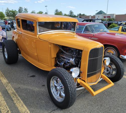 1930 Ford Window Coupe — photo 4