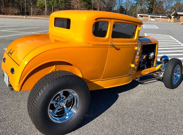 1930 Ford Window Coupe — photo 6