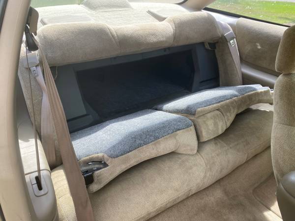 1996 Oldsmobile Cutlass Supreme SL 2dr Coupe — photo 10