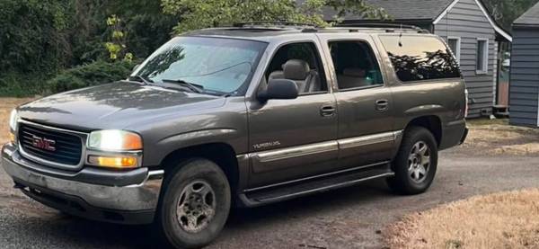 2002 GMC Yukon XL 2500 SLE 4dr 4x4 Automatic — photo 5