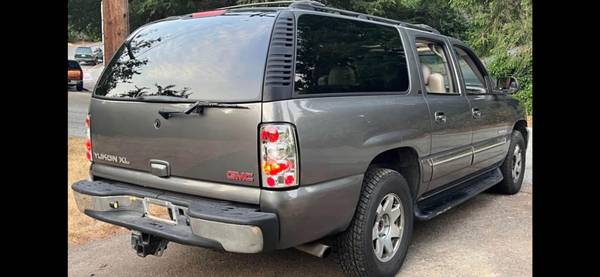 2002 GMC Yukon XL 2500 SLE 4dr 4x4 Automatic — photo 4