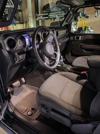2022 Jeep Wrangler Unlimited Sport — photo 5