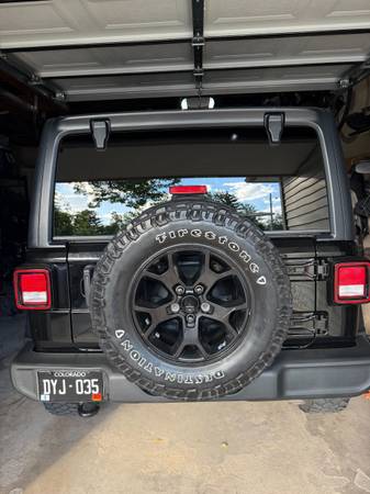2022 Jeep Wrangler Unlimited Sport — photo 4