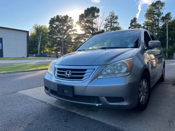 2008 Honda Odyssey EX — photo 2