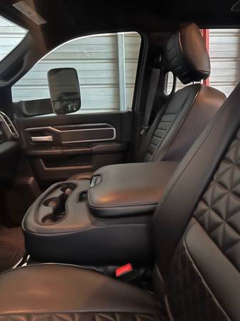 2020 Dodge Ram Big — photo 3