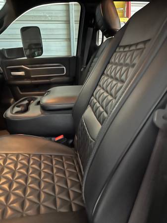 2020 Dodge Ram Big — photo 2