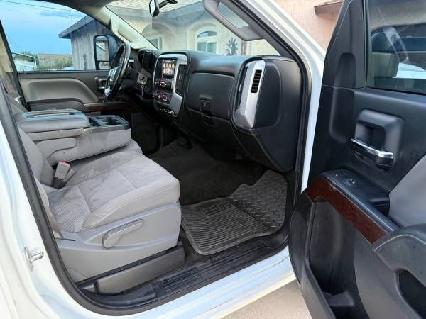 2015 GMC Sierra 1500 SLE 4x2 Crew Cab 6.6 ft. box 153 in. WB Automatic — photo 11