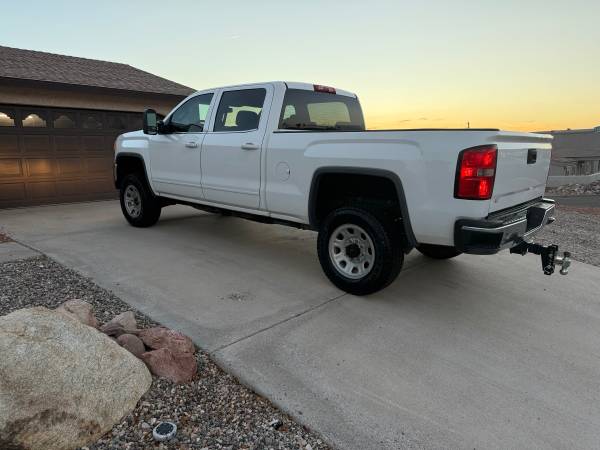 2015 GMC Sierra 1500 SLE 4x2 Crew Cab 6.6 ft. box 153 in. WB Automatic — photo 4