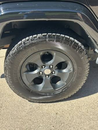 2015 Jeep Wrangler Sahara — photo 6