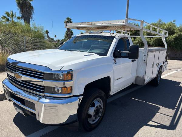 2015 Chevrolet Silverado 3500hd WT — photo 3
