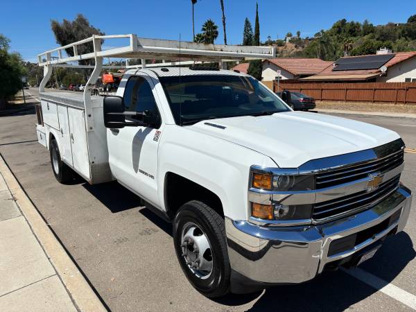 2015 Chevrolet Silverado 3500hd WT — photo 1