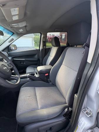 2010 Jeep Grand Cherokee SRT8 4dr 4x4 Automatic — photo 7