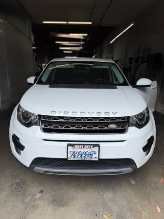 2019 Land Rover Discovery Sport SE 4dr 4x4 Automatic — photo 6