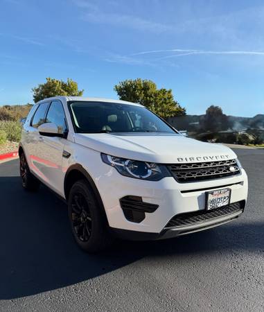 2019 Land Rover Discovery Sport SE 4dr 4x4 Automatic — photo 1