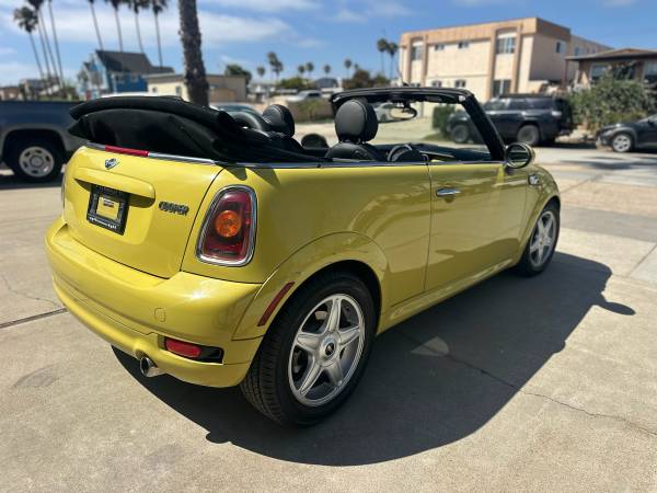 2009 MINI Cooper Convertible — photo 5