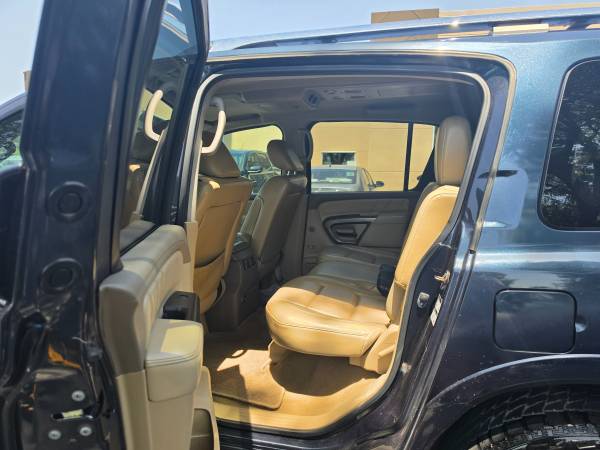 2015 Nissan Armada SL — photo 7